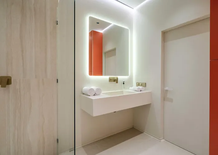Hidden - Modern Comfort & Relaxed Living Near And Fields Aparthotel 4*