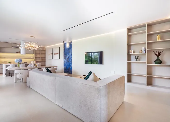 Aparthotel Hidden - Modern Comfort & Relaxed Living Near And Fields
