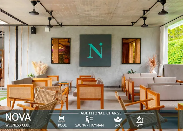 Apartahotel Hidden - Modern Comfort & Relaxed Living Near And Fields 4*