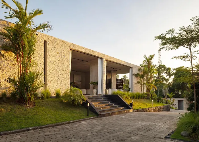 Hidden - Modern Comfort & Relaxed Living Near And Fields 4* Ubud (Bali)